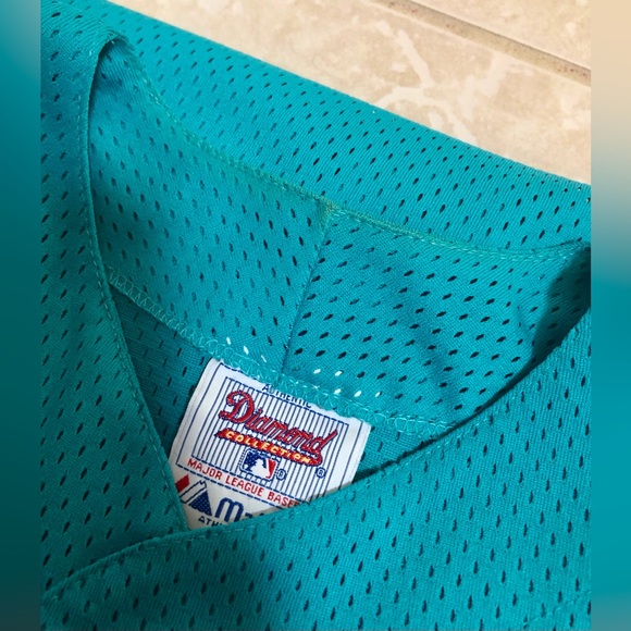 Vintage Circa 1993 Florida Marlins Baseball Jersey - Picture 4 of 7